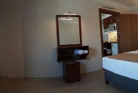 Midi & Hotel